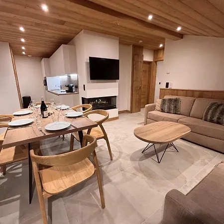 Frond'neige Aparthotel 4*